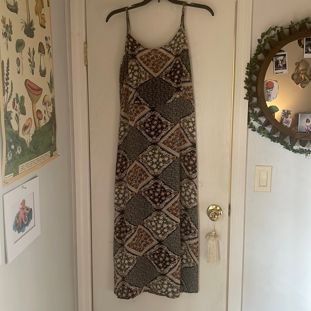 Floral strap dress